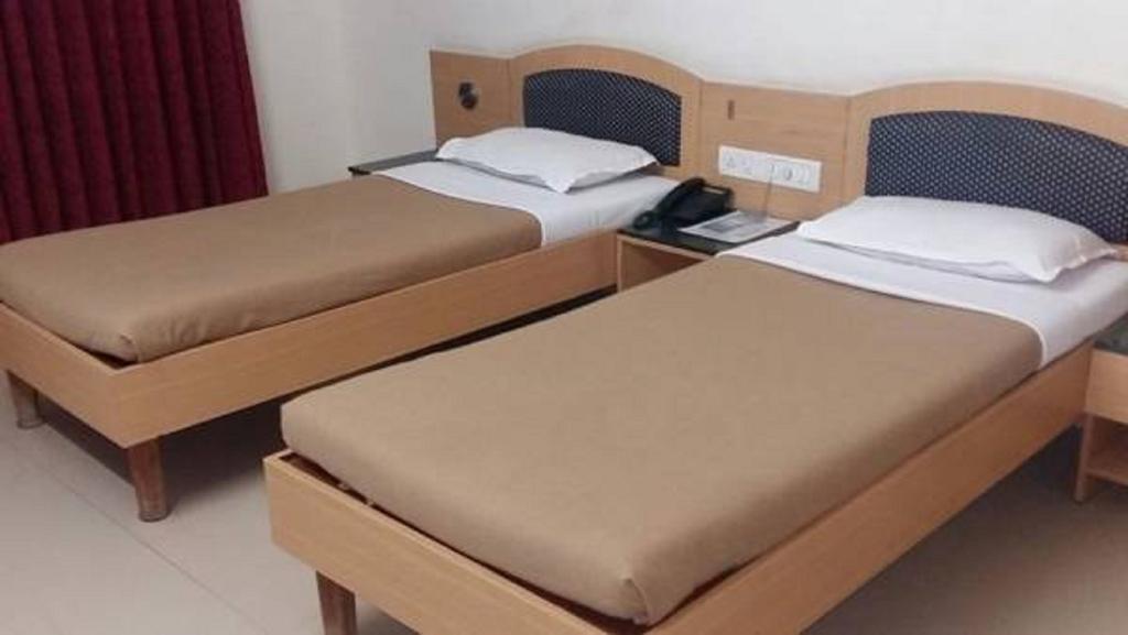Hotel Sheetal Palace Pune Eksteriør bilde