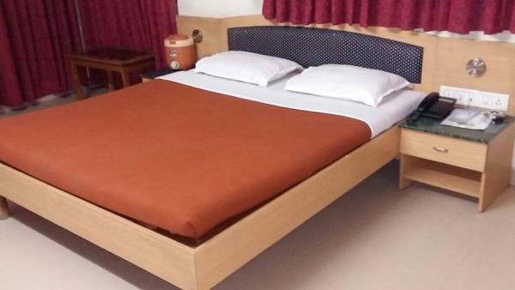 Hotel Sheetal Palace Pune Eksteriør bilde