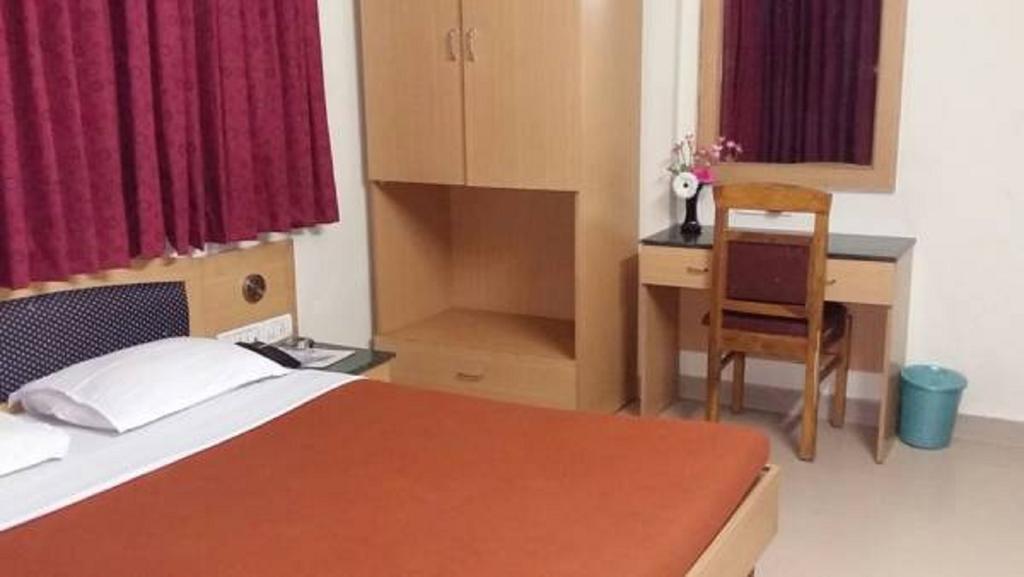 Hotel Sheetal Palace Pune Eksteriør bilde